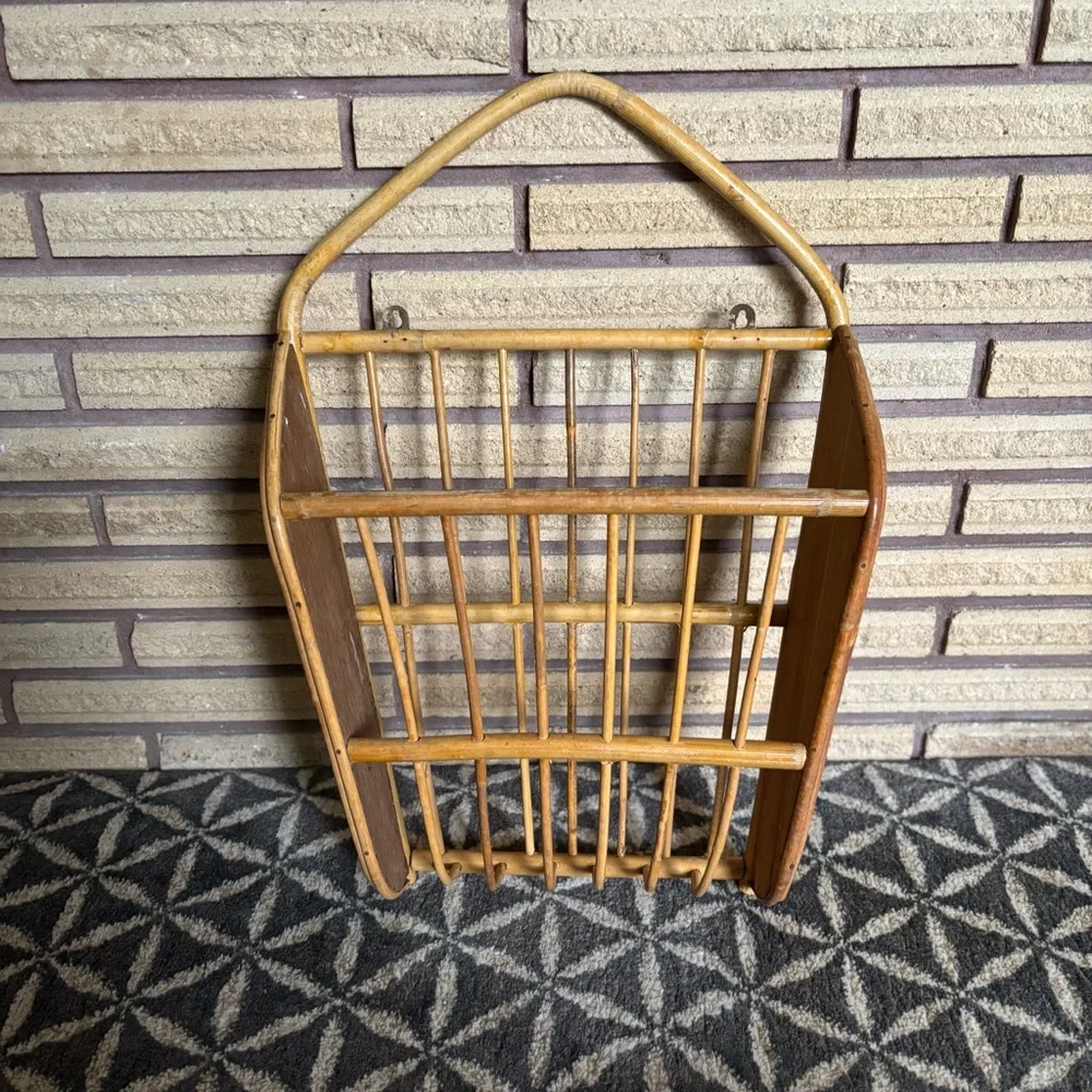 70's Wall Mount Wicker Magazine Rack - Wicker Rack - Rattan Magazine Holder - Picture 4 of 14